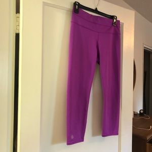 Athleta Cropped Leggings